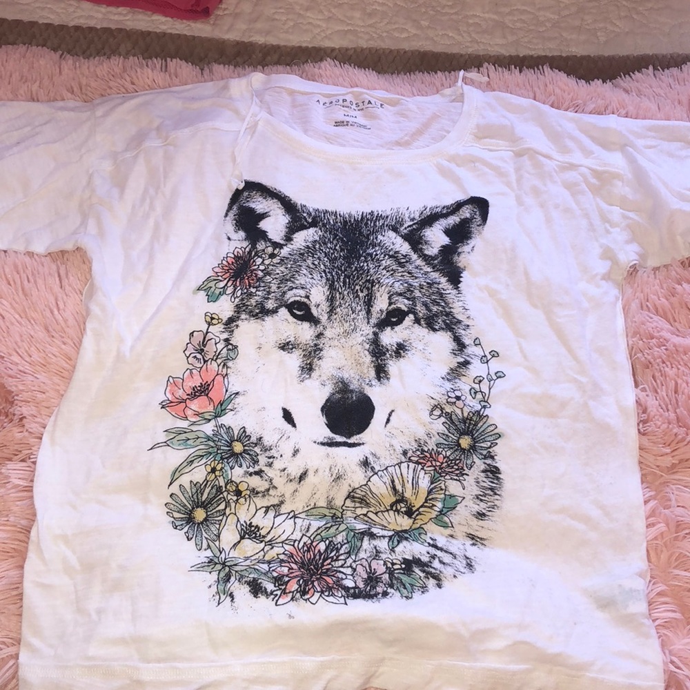 Aeropostale wolf t-shirt